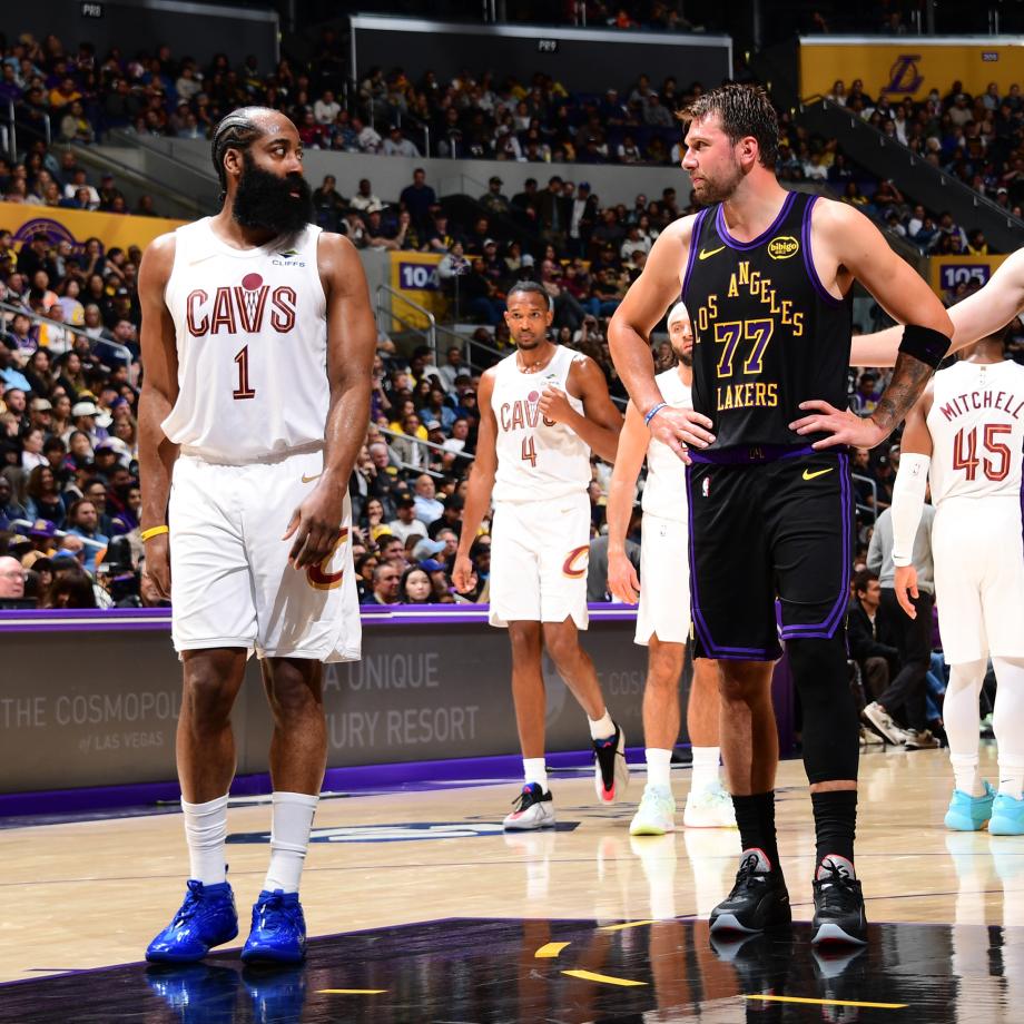 开云电竞大平台-东契奇42+12哈登17分 湖人击败骑士4连胜