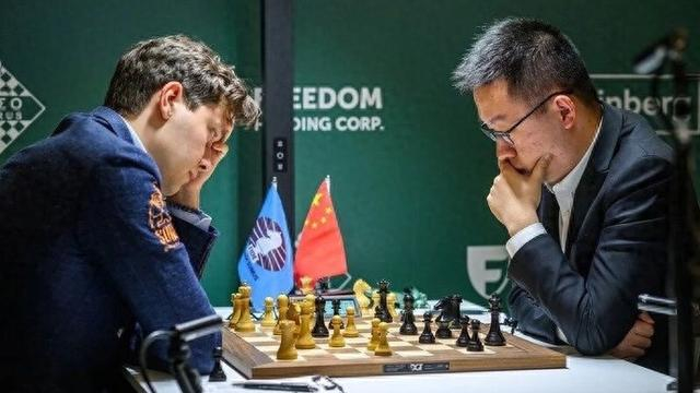 开云平台百家乐-国际棋联世界冠军候选人赛，中国韦奕取得首胜|埃西彭科|辛达洛夫|朱锦|棋手|卡鲁阿纳_新浪体育_新浪新闻